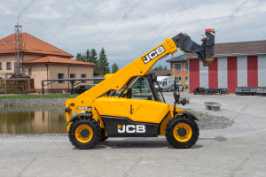 JCB 525-60 2024 y. 54,5kW.,558 m/h. №5349