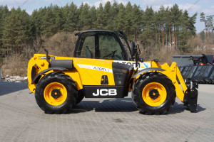 Телескопический погрузчик JCB 531-70 AGRI 2014 г. 74,2 кВт 9772 м/ч.  №5341