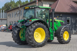 Трактор John Deere 6150R 2015 г. 150 л.с. 5346 м/ч., №4742