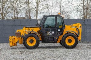 Телескопічний навантажувач JCB 533-105 2016 р. 6647,8 м/г., №4218