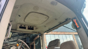 Трактор John Deere 7310R 2017 г. 6226,7 м/год. № 5652