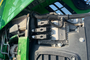 Трактор John Deere 7310R 2017 г. 6226,7 м/год. № 5652