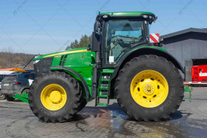 Трактор John Deere 7310R 2017 г. 6226,7 м/год. № 5652