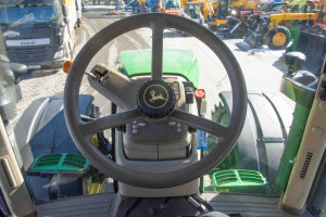 Трактор John Deere 7310R 2017 г. 6226,7 м/год. № 5652