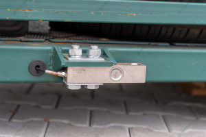 Hydraulic cattle crush A.TOM