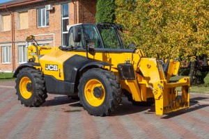 Телескопічний навантажувач JCB 533-105 2015 р. 55 кВт. 4040,5 м/г., №3962