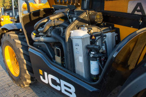 JCB 533-105 2015 y. 55 kW. 5689,6 m/h., №3949 L 