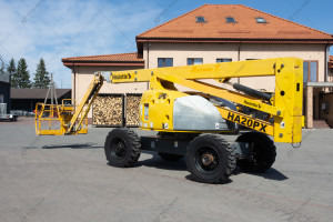 Коленчатый подъемник Haulotte HA20PX 2006 г. 4478 м/ч. № 5236