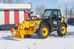 Телескопический погрузчик JCB 540-140 Hi-Viz 2021 г. 55 кВт. 3643 м/ч., №5117  B