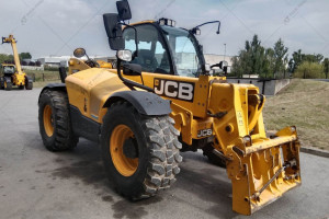 JCB 560-80 AGRIXTRA  2022 y. * Joy 2135 m/h.