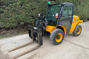 JCB 520-40 2019 y. 36.3 kW* 326 m/h. №6460