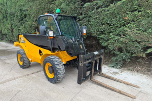 JCB 520-40 2019 y. 36.3 kW* 326 m/h. №6460