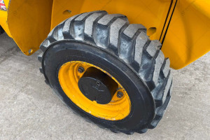 JCB 520-40 2019 y. 36.3 kW* 326 m/h. №6460