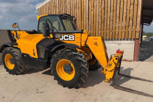 Телескопический погрузчик JCB 535-95 2013 г. Дж 2700 м/ч.
