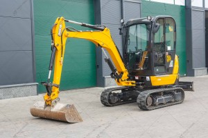 JCB 8026 CTS 2022 y. 18,9 kW. 301,4 m/h., № 3672 RESERVED