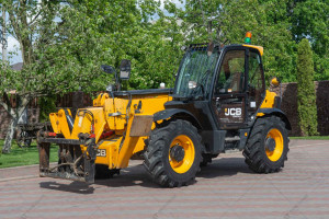 Телескопический погрузчик JCB 535-125 Hi-Viz 2017 г. 55 кВт. 2318 м/ч., №4302 B