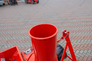 Навісна зернодробарка для кукурудзяної пасти Gruber Profi 600M