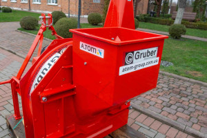 Навісна зернодробарка для кукурудзяної пасти Gruber Profi 600M