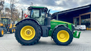 Трактор John Deere 8400R 2020 г. 4153,1 м/год. № 5629 Трактор John Deere 8400R 2020 г. 4153,1 м/год. № 5629