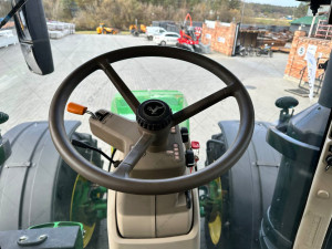 Трактор John Deere 8400R 2020 г. 4153,1 м/год. № 5629 Трактор John Deere 8400R 2020 г. 4153,1 м/год. № 5629