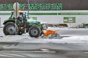 Відвал для снігу на трактор Samasz PSV 301