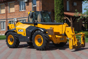 Телескопический погрузчик JCB 540-140 Hi-Viz 2019 г. 55 кВт. 2745 м/ч., №4289 