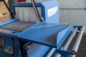 Полуавтоматическая термоусадочная машина Lady Pack 45/N