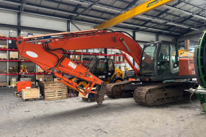 Гусеничный экскаватор HITACHI ZX210 LC-3 2008 г.10294 м/ч. №5350