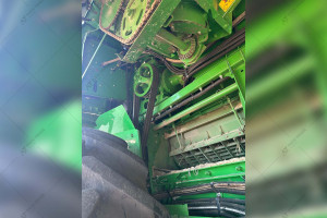 Комбайн John Deere S770 2022 г. 840/1264 м/ч.