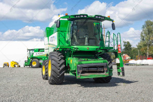 Комбайн John Deere S770 2022 г. 1470/920 м/ч. № 5433