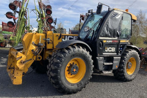 Телескопический погрузчик JCB 560-80 AGRIXTRA 2021 г. * Дж 4250 м/ч.