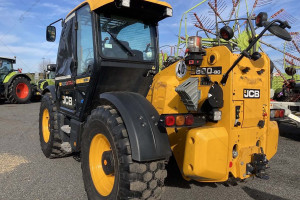 Телескопический погрузчик JCB 560-80 AGRIXTRA 2021 г. * Дж 4250 м/ч.