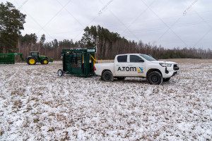 Станок для вертикальної фіксації ВРХ A.TOM