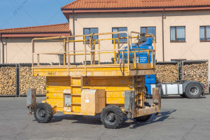 Підіймач Haulotte H18SDX  2014 р. 24 кВт. 2842 м/г., №4794