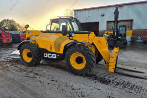 Телескопічний навантажувач JCB 535-95 2023 р. 55 кВт * Дж 394 м/год. Бронь