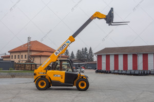 Навантажувач JCB 525-60 2019 р., 54,5 кВт, 1981 м/год. № 4912 B