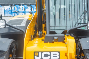 Навантажувач JCB 525-60 2019 р., 54,5 кВт, 1981 м/год. № 4912 B