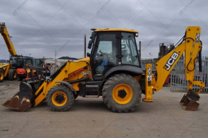 Экскаватор погрузчик JCB 3CX 2023 г. 81 кВт 328 м/ч.