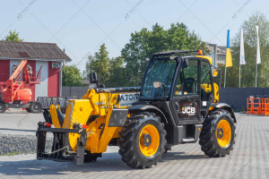 Телескопический погрузчик JCB 533-105 2017 г. 55 кВт. 4096 м/ч., №4501 B