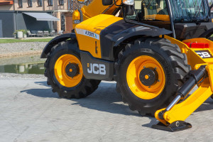 Телескопический погрузчик JCB 533-105 2017 г. 55 кВт. 4096 м/ч., №4501 B