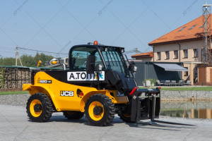 Погрузчик JCB 520-40 2014 г. 2142 м/ч., №4235 B