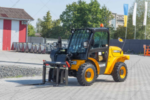 Погрузчик JCB 520-40 2014 г. 2142 м/ч., №4235 B