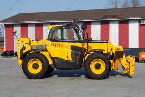 JCB 533-105 2018 y. 55 kW * 2245,6 m/h. № 5143 B