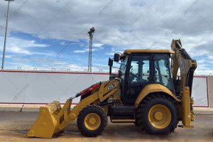 Экскаватор погрузчик Caterpillar 424 2025 г. 5 м/ч.