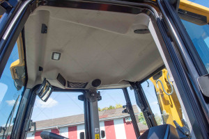 Экскаватор погрузчик Caterpillar 424 2025 г. 8 м/ч. № 5527 B