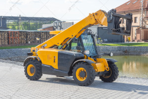 JCB 525-60 2018 y. 54,5 kW.,3779 m/h. № 5287