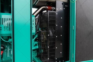 Дизельный генератор Cummins C450D5Q 360/327 кВт закрытого типа