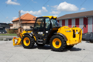 Телескопический погрузчик JCB 540-140 2021 г. 55 кВт * 3929 м/ч. № 5439