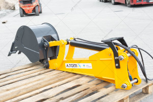Boom extension for excavator loader - A.TOM