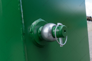 A.TOM 900 counterweight for front hitch